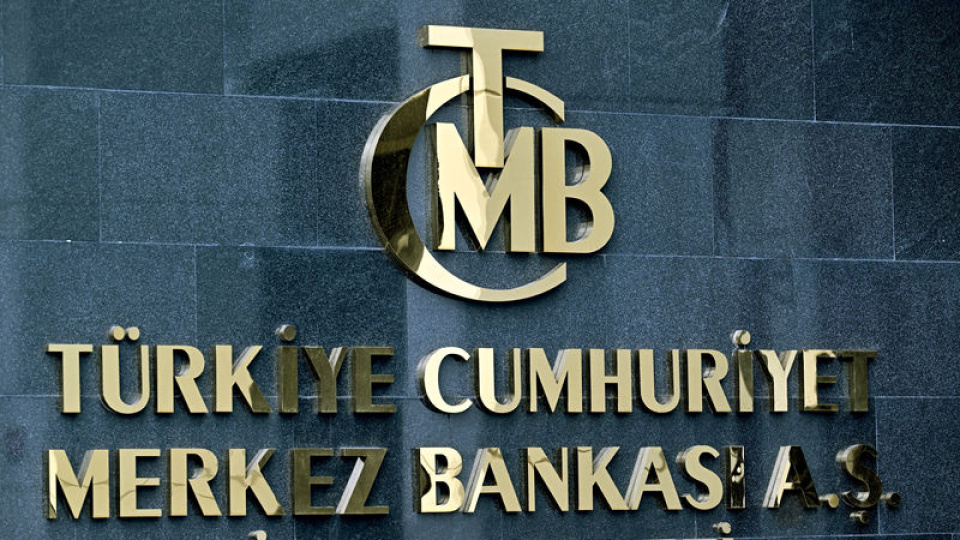 Altın hesaplarından TL’ye dönüşümü destekleyen tebliğ yürürlükten kaldırdı