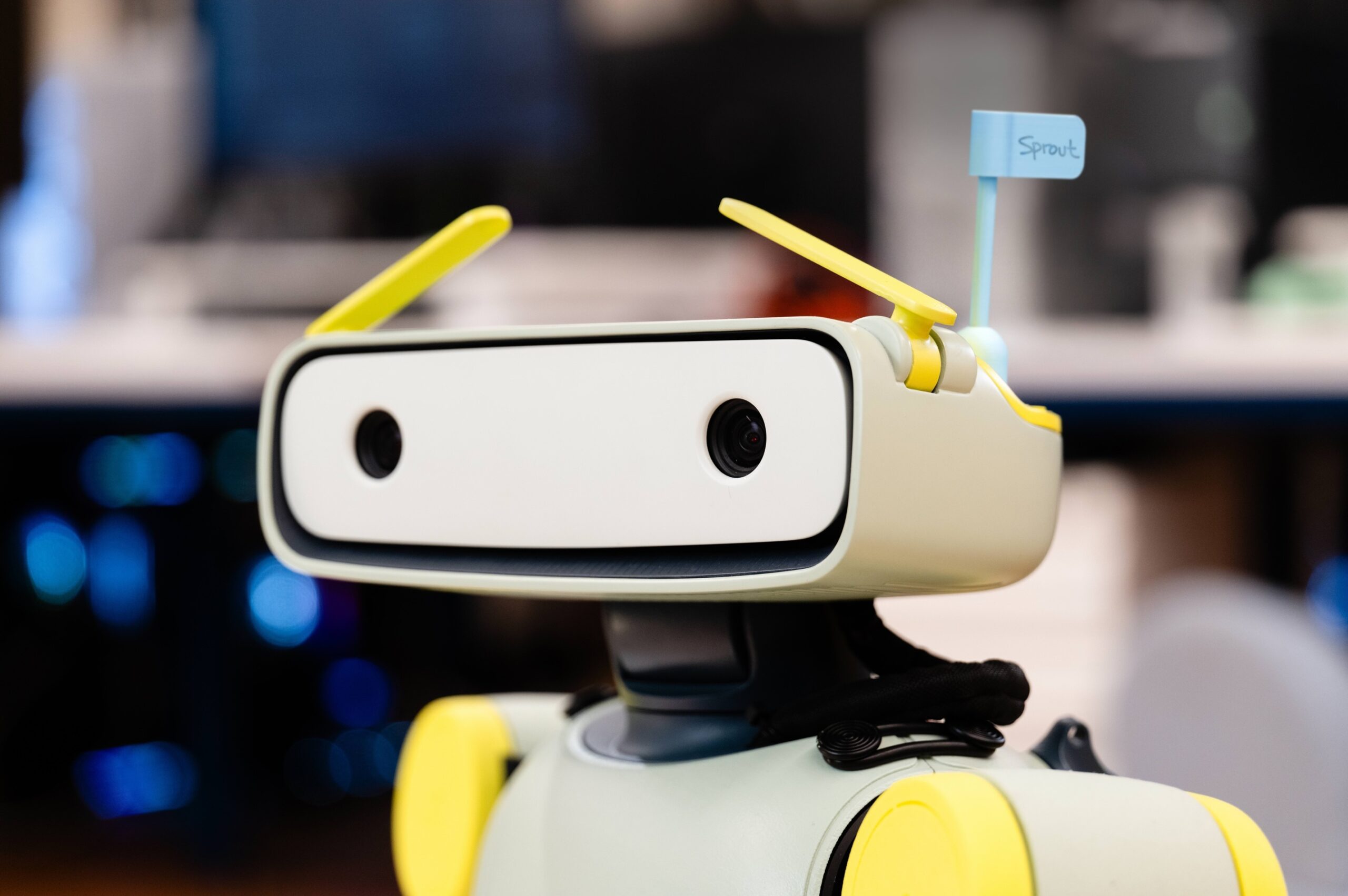 İnsanlarla etkileşim için tasarlanan yeni “yumuşak” insansı robot: Sprout