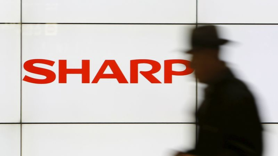 Japonya’da LCD üretimi tesisini satamayan Sharp, 1170 çalışanını işten çıkarıyor
