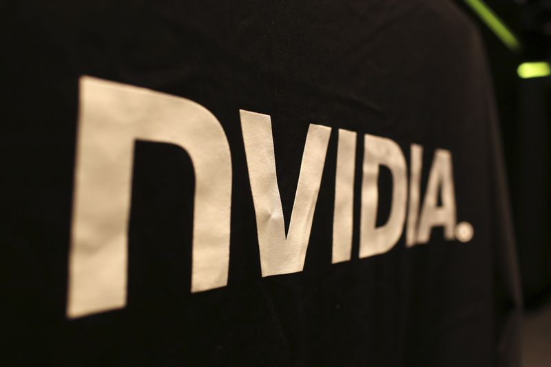 Khanna, Çin’e eski Nvidia çiplerinin satışına açık olduğunu belirtti