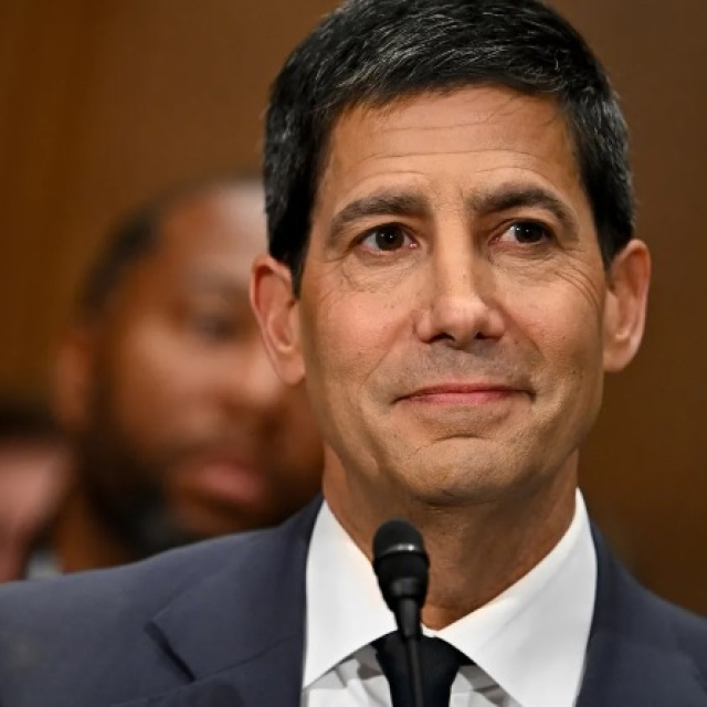 Fed Başkanı adayı Warsh, Senato’daki onay engelini aştı