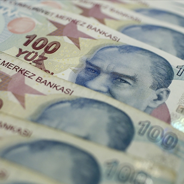 Hazine Mayıs – Temmuz döneminde 1,6 trilyon lira borçlanacak