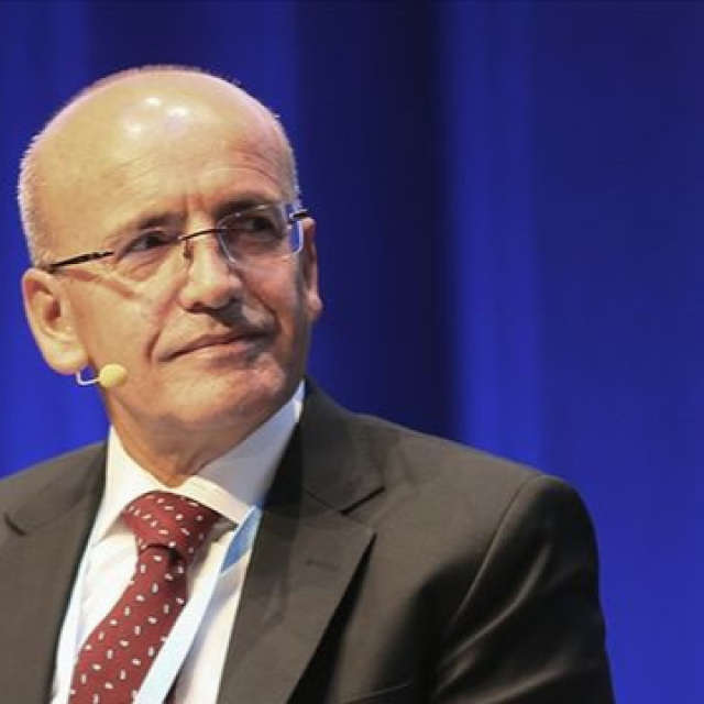 Şimşek: Enflasyondaki yükseliş geçici
