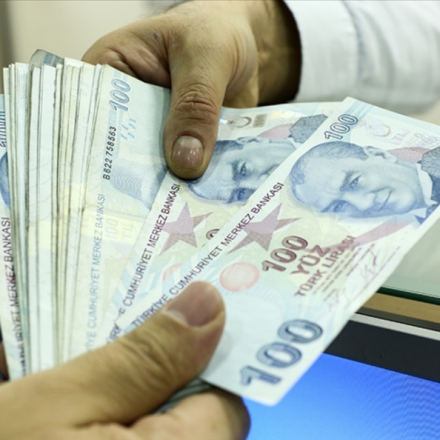 Memurdan maaş kaybı açıklaması