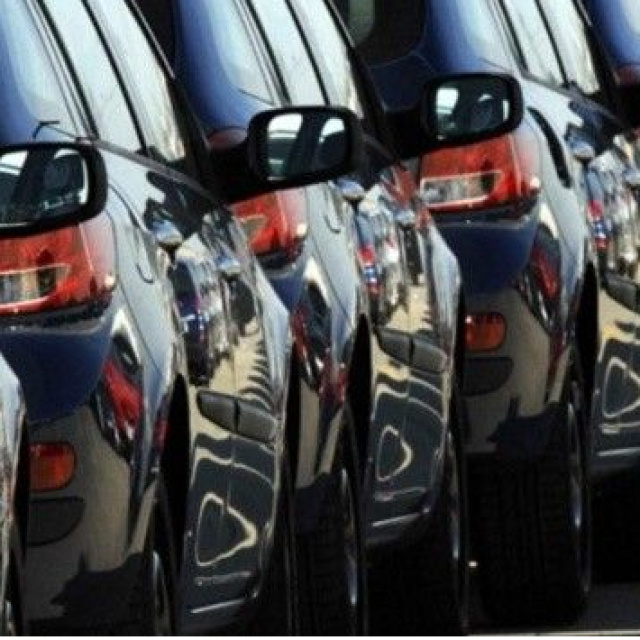 Otomotivde maliyet ve tedarik alarmı: Kur ve enerji baskısı pazarı daraltıyor