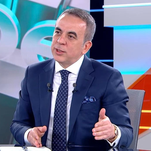 “Telefon üretiminde önemli olan Türkiye’de üretip markalaşmak”