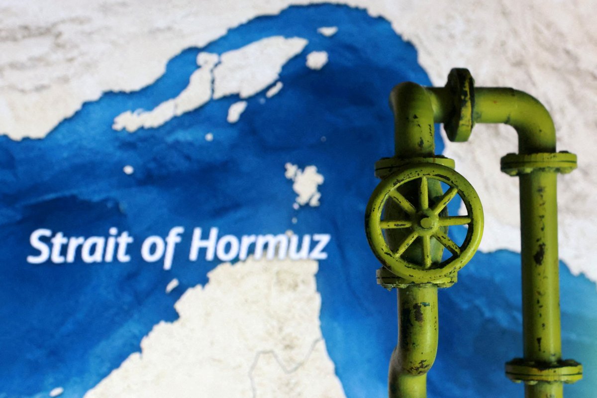 İngiltere Hürmüz için savaş gemisi gönderiyor