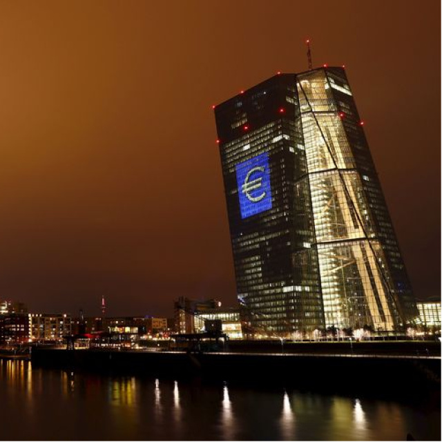 Avrupa Merkez Bankası’ndan bu yıl iki faiz artırımı beklentisi
