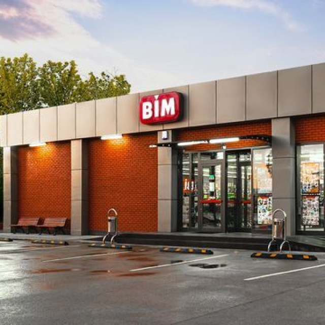 BİM 2026’nın ilk üç ayında 103 mağaza açtı