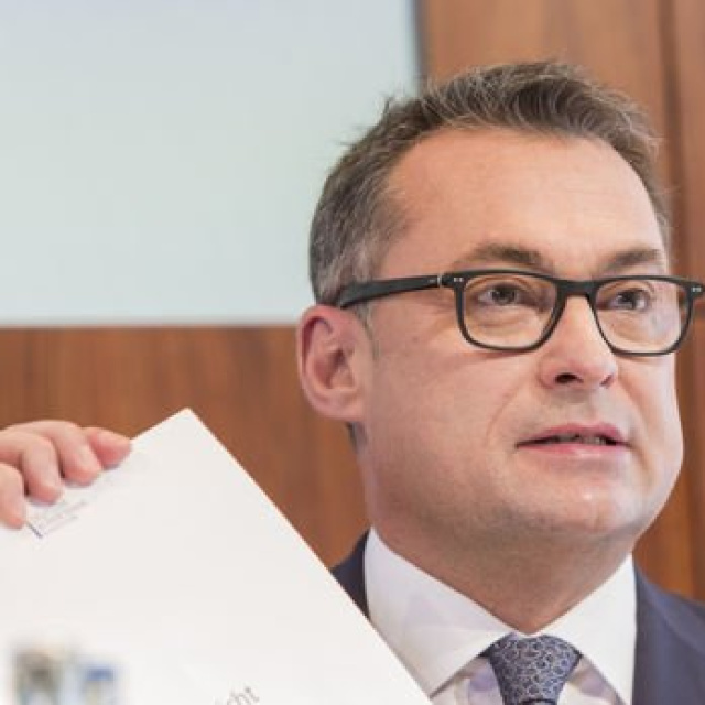 Nagel: Petrol şoku AMB için faiz artışını seçenek haline getirebilir