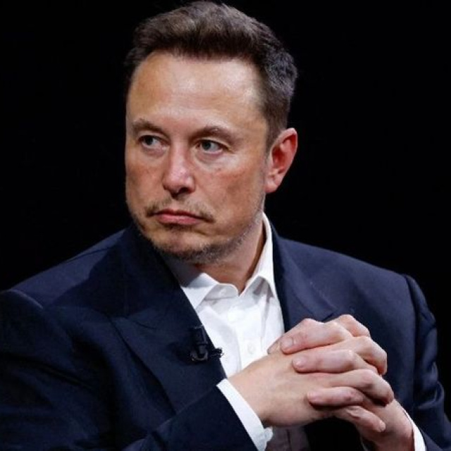 Musk, SpaceX için halka arz fiyatını hisse başına 135 dolar hedefliyor