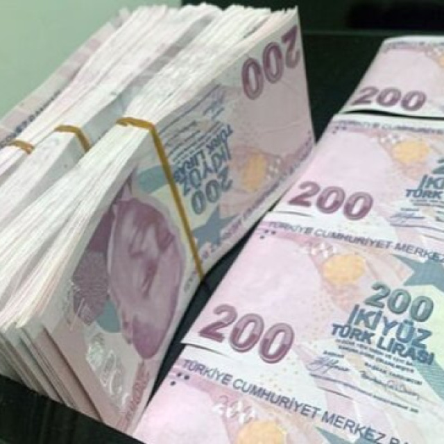 Hazine nakit dengesi Mayıs’ta 252,3 milyar TL açık verdi