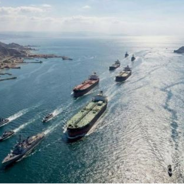 İran: Hürmüz’den izinsiz geçmek isteyen üç tanker durduruldu