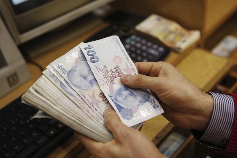 Memur zammıyla birlikte sosyal yardımlar ve kıdem tazminatı tavanı arttı